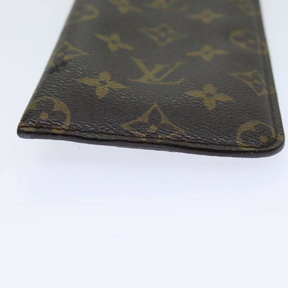LOUIS VUITTON Etui  lunettes Wallet - Picture 9 of 16